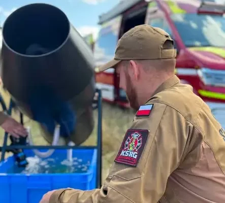 OSP Sulmierzyce na pikniku w Eligiowie: piana party i nauka pierwszej pomocy