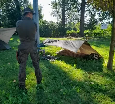 Survivalowa przygoda w Sulmierzycach – nauka przetrwania pod okiem instruktorów SERE