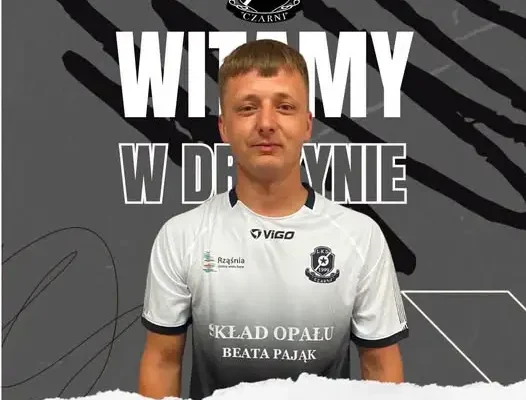 Adam Fit wraca do Czarnych Rząśnia! Wychowanek wzmacnia pierwszą drużynę