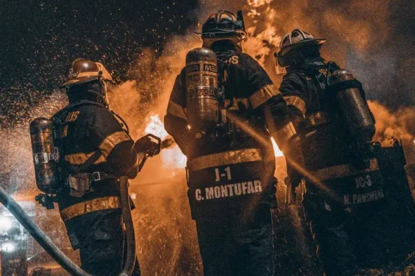 Pożar w Lutogniewicach – interwencja strażaków w nocy