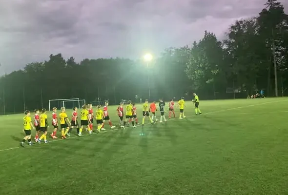 Młodzik D1: WKS Wieluń 3-2 Warta Działoszyn. Dublet Miłosza Maczorka