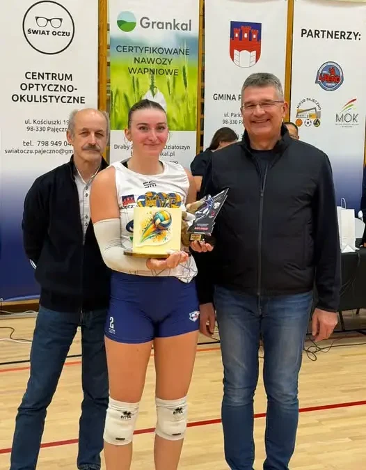 Oliwia zachwyciła w meczu! 22 punkty i nagrody od burmistrza Pajęczna