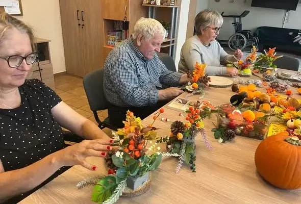 Jesień w Klubie dla osób potrzebujących wsparcia w Dębowcu Małym