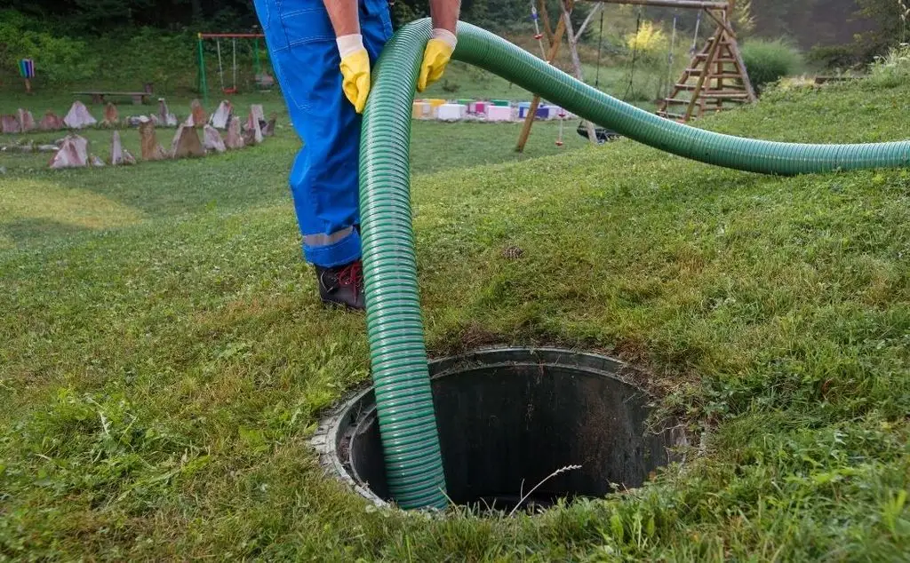 Sulmierzyce: do 23 października właściciele szamb i oczyszczalni muszą zaktualizować dane